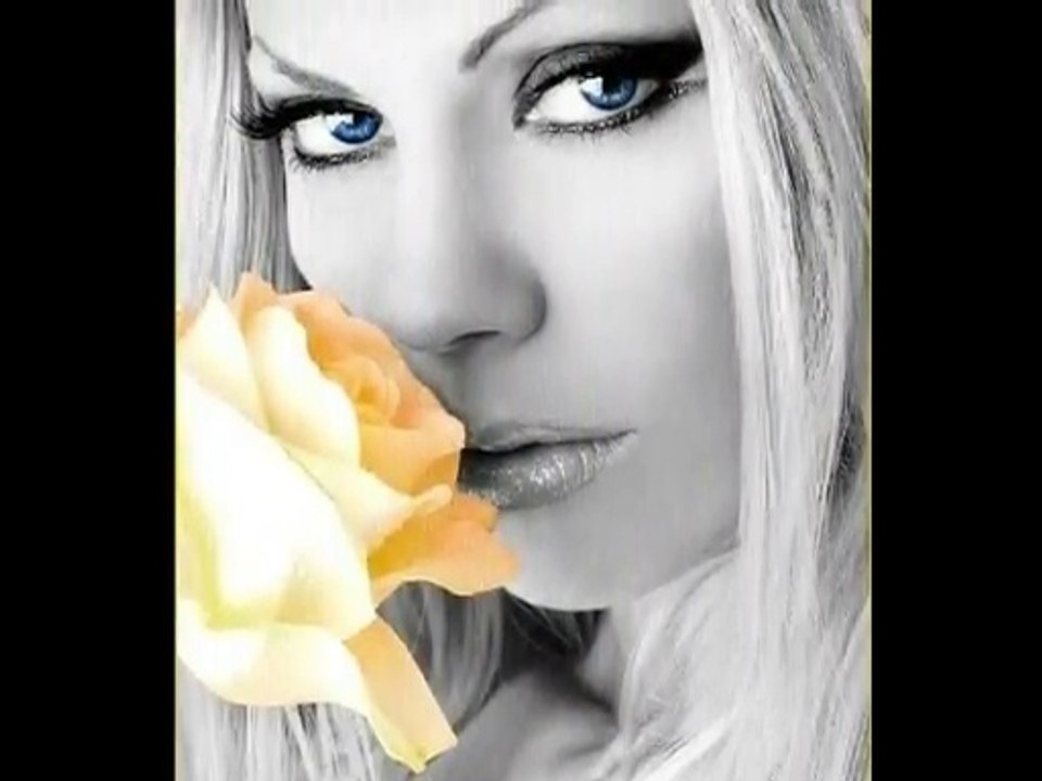 SAÇLARINDAN BIR TEK ALDIM HABERIN VARMI YAR