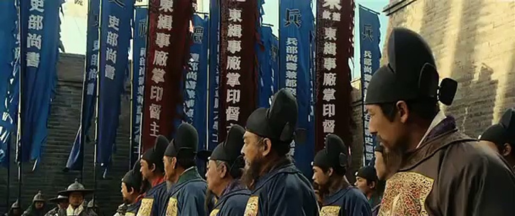 LA LÉGENDE DES SABRES VOLANTS - Film Arts Martiaux Complet en Francais_clip1