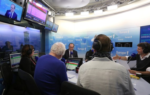 Le président François Hollande invité de la matinale d'Europe 1