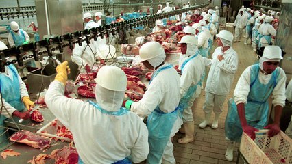 JBS dispara 35% em três dias com reorganização societária