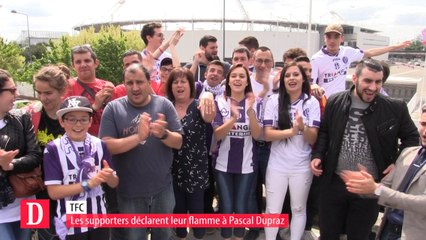 Les supporters déclarent leur flamme à Pascal Dupraz