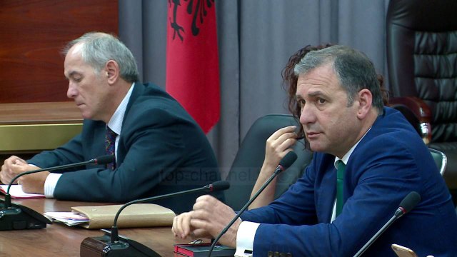 Qeveria: Prokurorë, na hetoni! Mos kini frikë! - Top Channel Albania - News - Lajme