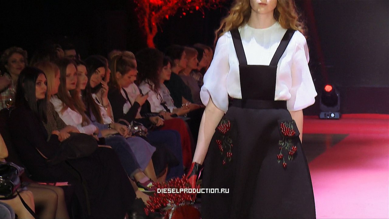 Krasnodar Fashion Week 2016 (season 2, day 4) - Наринэ Арутюнян