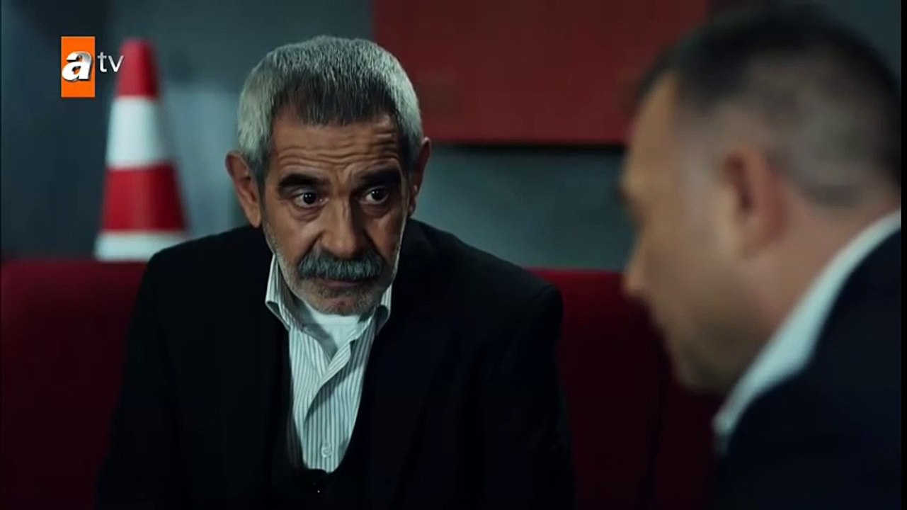 Eşkıya Dünyaya Hükümdar Olmaz 35. Bölüm - Kendi hayatını satma!