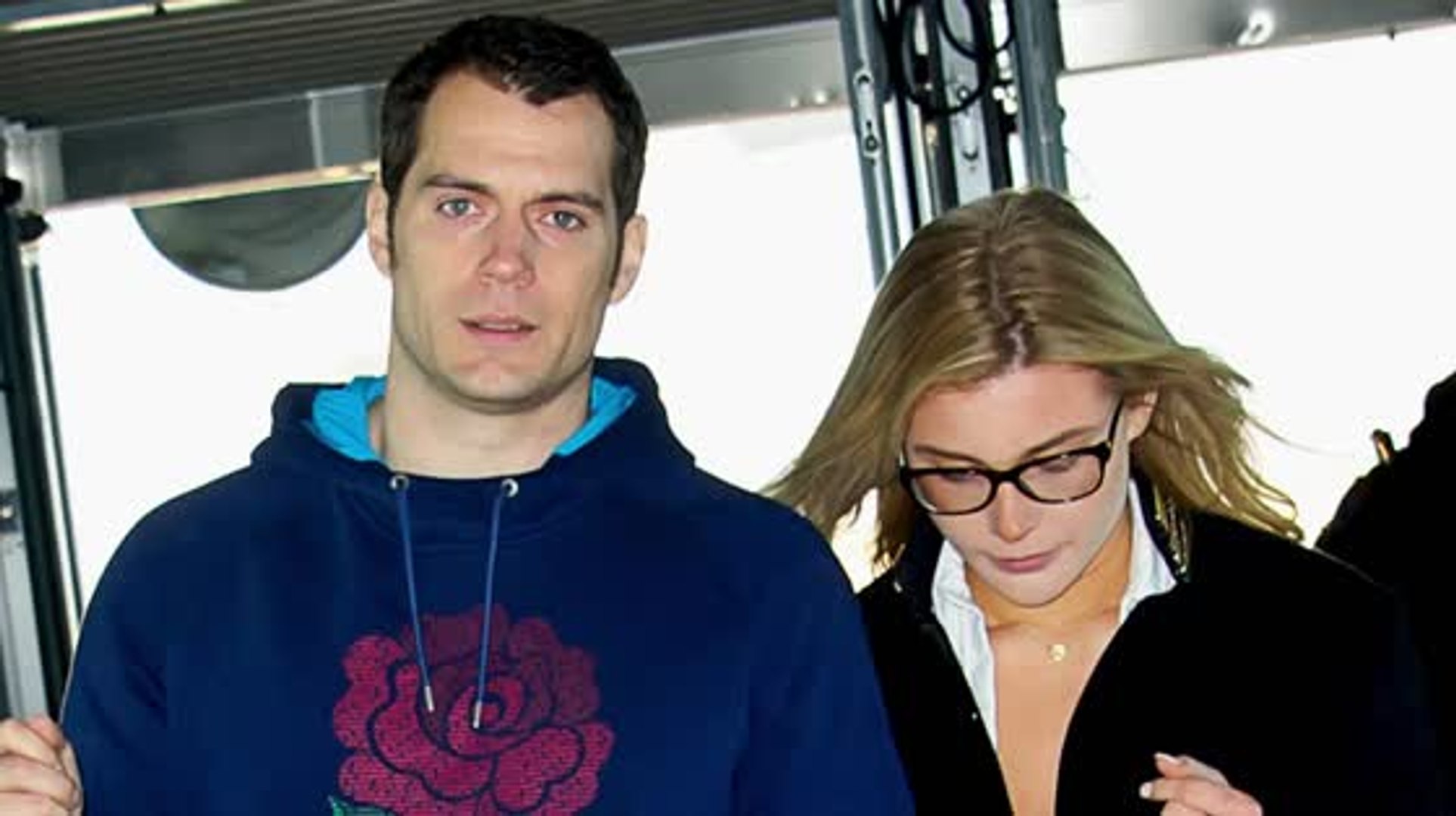 Henry Cavill Breaks Up With 19-Year-Old Girlfriend Tara King