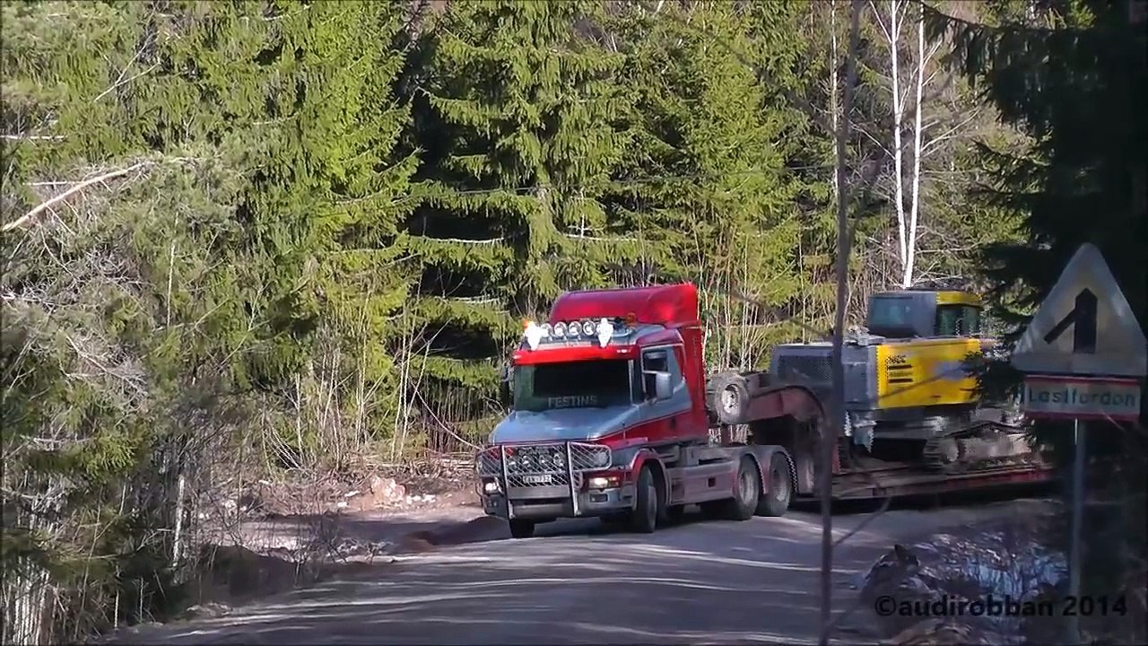 Scania T144G 460 6x4 With Lowboy