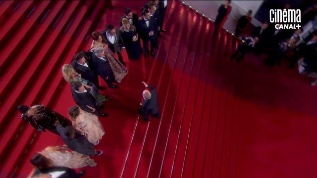 Hands of Stone - Montée des Marches Cannes 2016 avec Robert De Niro, Edgar Ramirez, Usher - Canal+
