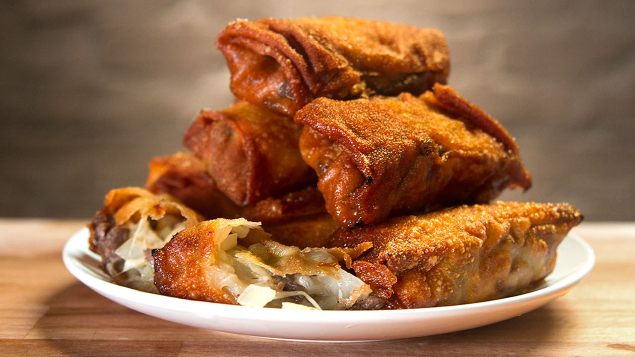 Philly Cheesesteak Egg Rolls