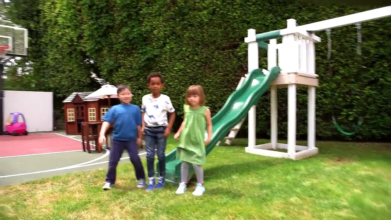 Marlboro Fun Squeeze!