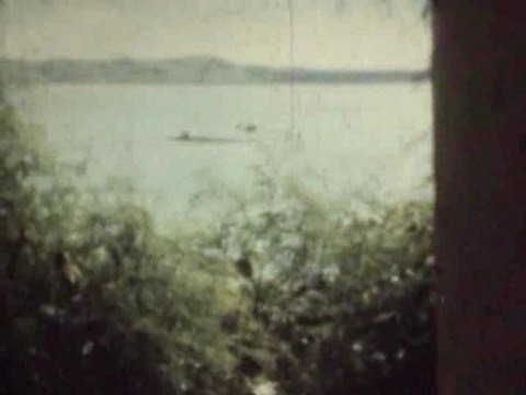 1975 - Dede dans le jardin - Diego Suarez