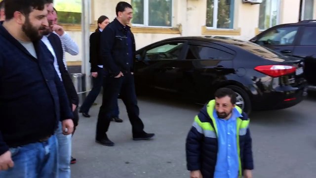 Köksal Baba - Gürcistan'da Kameramana Saldırdı