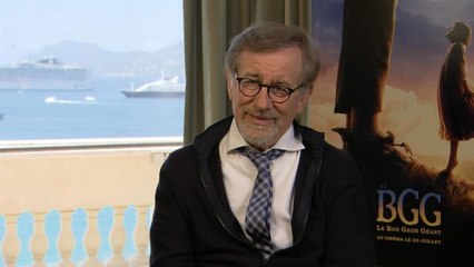Steven Spielberg : "Je m'identifie un peu" au Bon Gros Géant - Le 17/05/2016 à 10h00