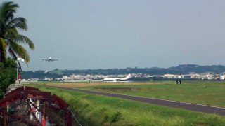 EVA 747-400 Landing  RCKH runway 27