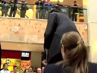 Worlds Bigest n Smallest Boy