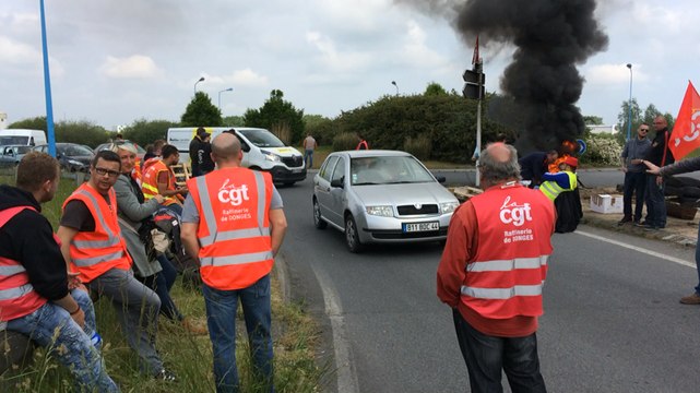 Loi travail : les accès au port de Saint-Nazaire Montoir bloqués