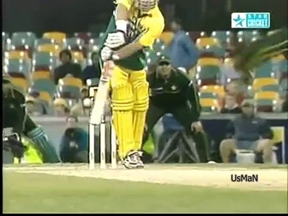 Akhtar 5-25 v Australia - Melbourne - Super Challenge