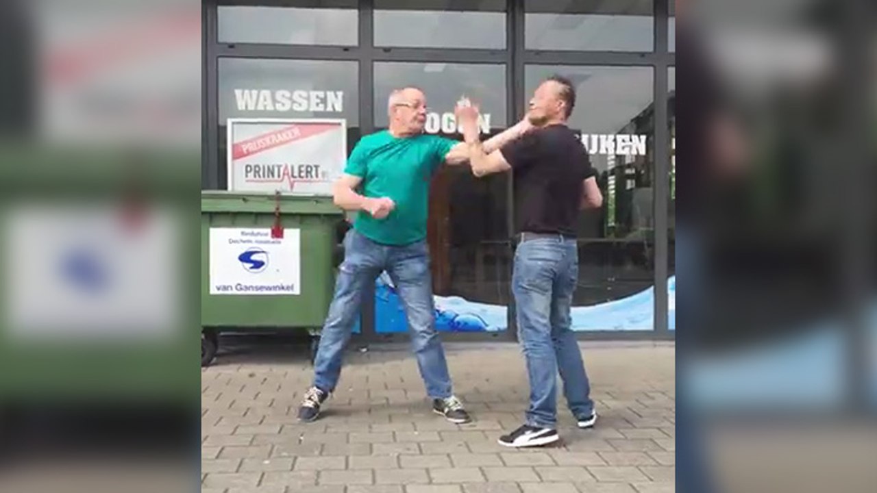 Ivre, Batman se prend un KO