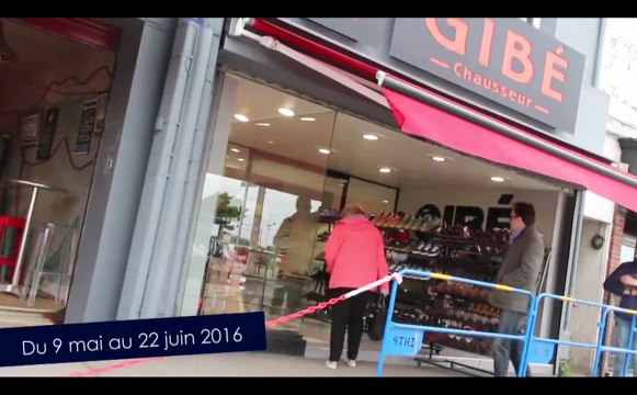 Les commerces sont toujours accessibles sur le boulevard...