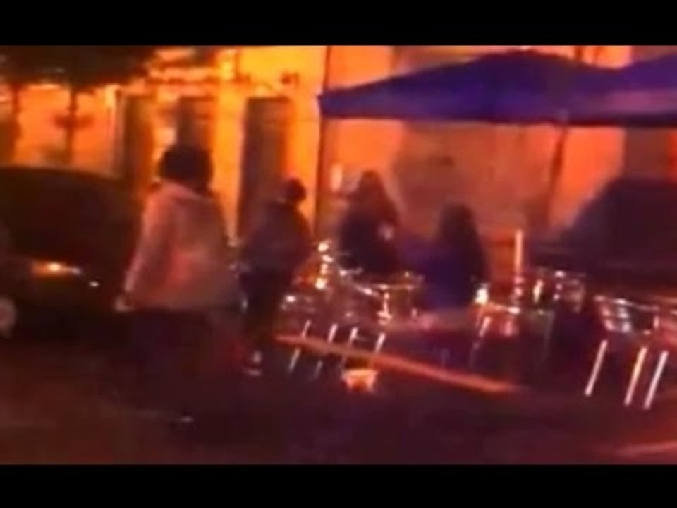 Aversa (CE) - Movida, "slalom" dei passanti in Via Seggio (16.05.16)