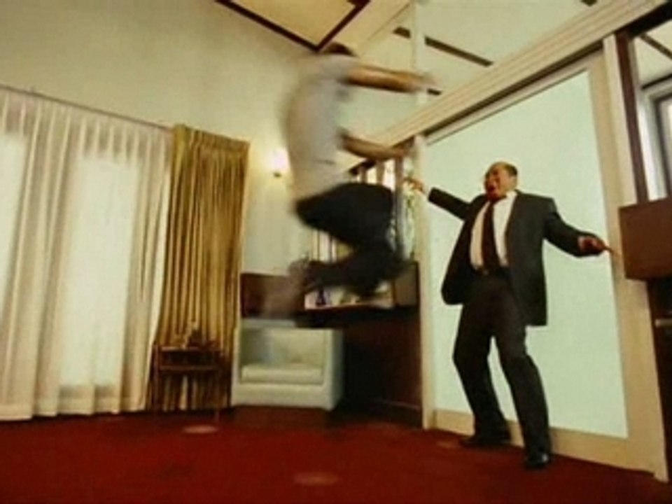 Best of fight sequences - L'Honneur du Dragon (Tony Jaa)