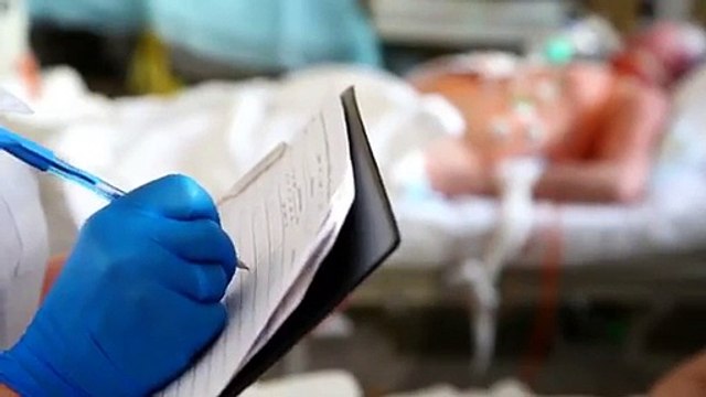 Baby Born With 31 Fingers And Toes In China