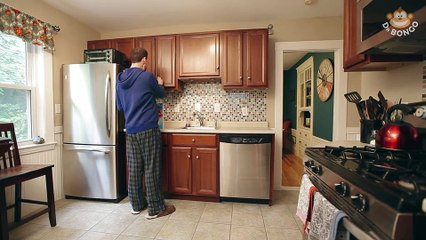 Jerk dinosaur is ruining this man's breakfast