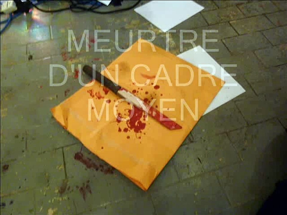 meurtre d'un cadre moyen 2015
