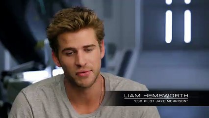 Space tug in Independence Day: Resurgence