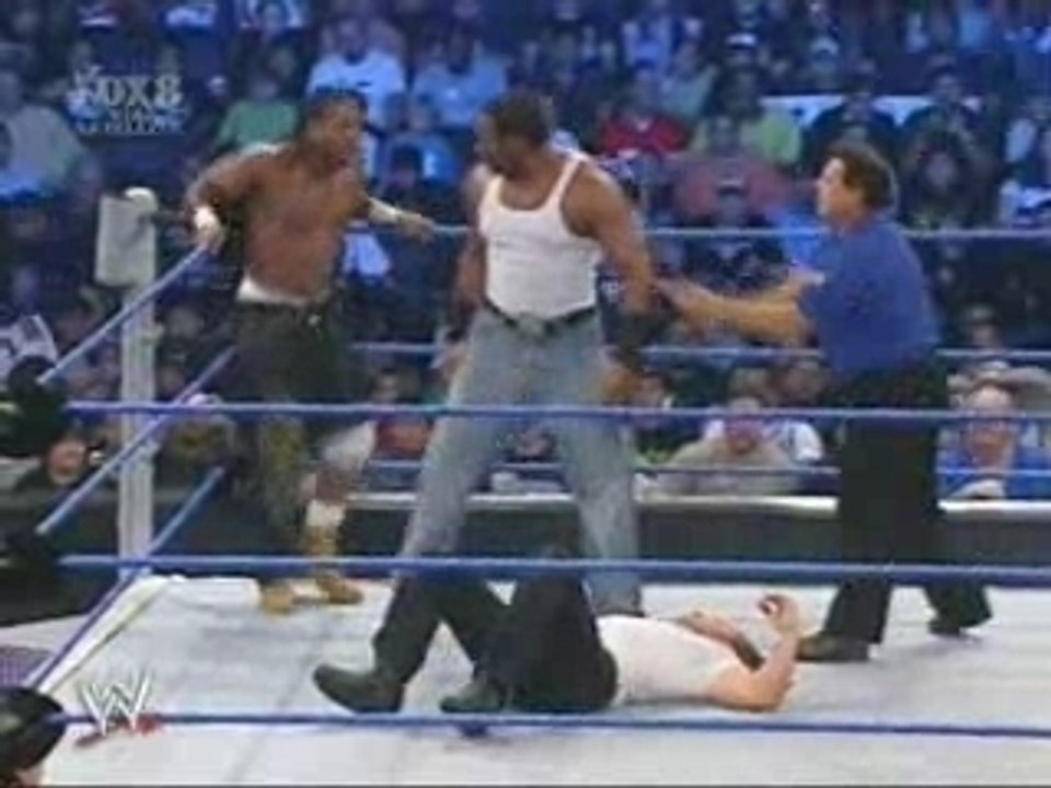 SmackDown 29.06.07: Deuce & Domino Vs Cryme Time