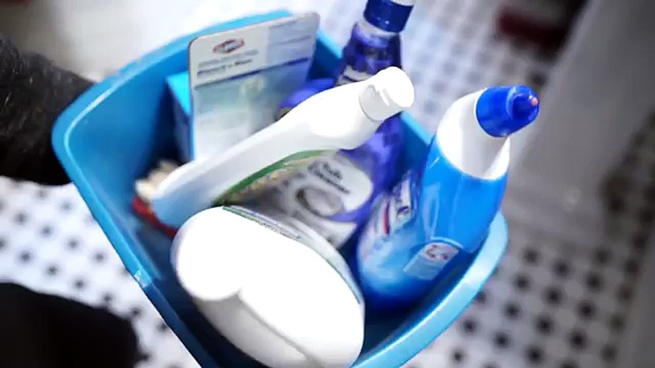 ---7 Genius Cleaning Tricks For Your Bathroom