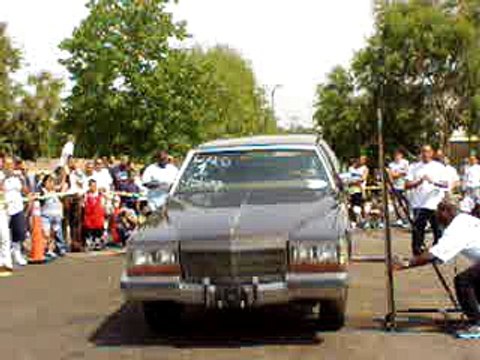 Cadillac Fleetwood Brougham Lowrider