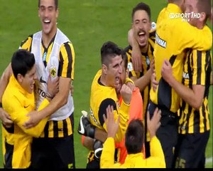 Οι πανηγυρισμοί της ΑΕΚ με το σφύριγμα της λήξης 1