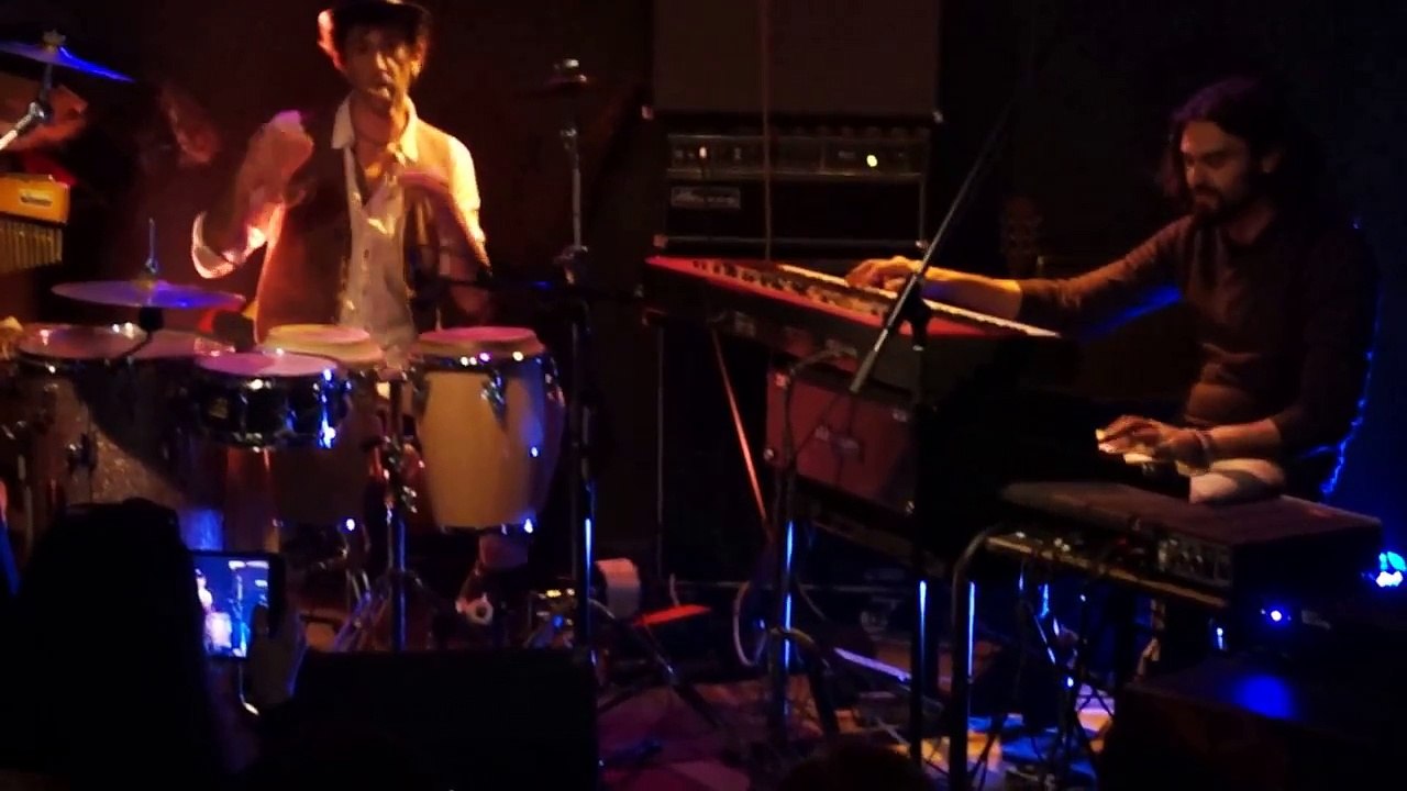 performance de Milo batie & Iortec, 24-01-2015 @ Lez'arts K-fé, Valence (26).