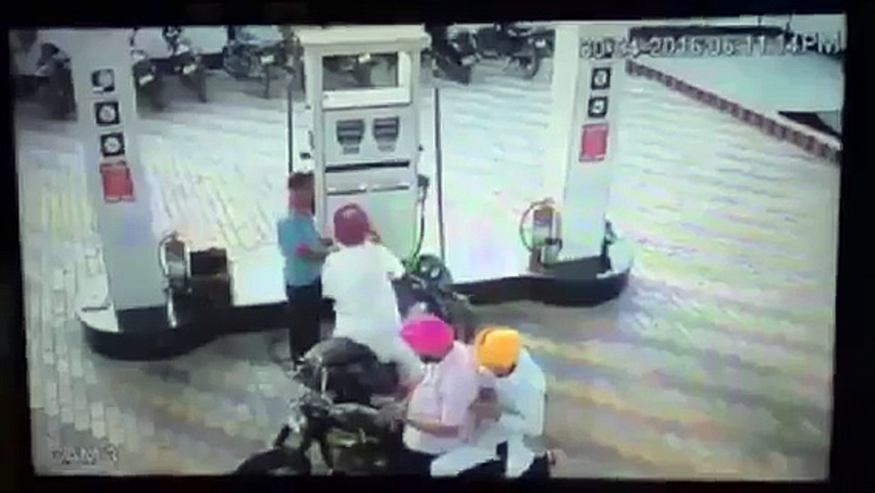 Use Mobile Phone & Die