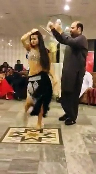Mujra on Baby doll main sone di