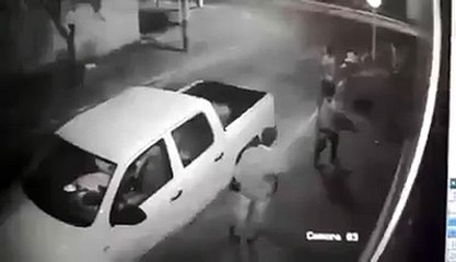 Ladrao rouba PM e se da mal