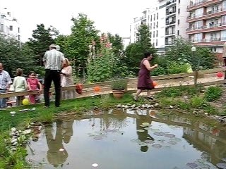 Diner au jardin partagé des aqueducs