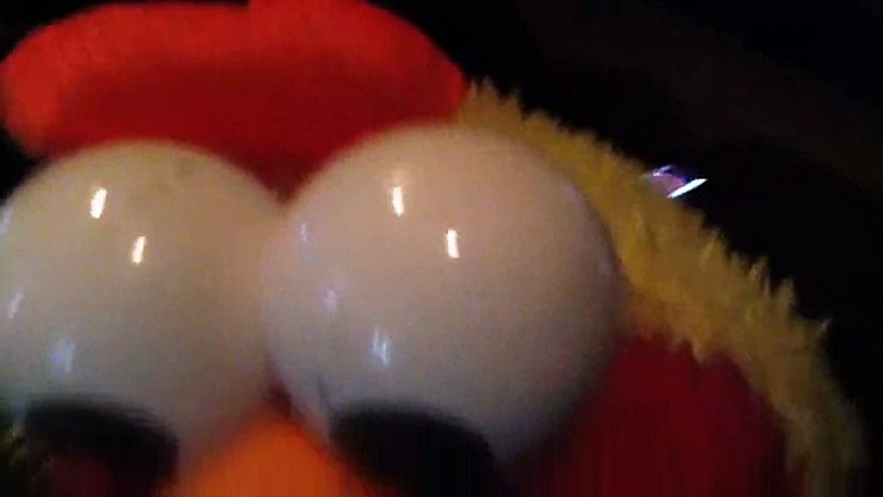 Elmo Chicken Dance