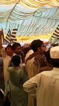 During molana Fazl Rehman and Nawaz Sharif Speech public chanting Go Nawaz Go