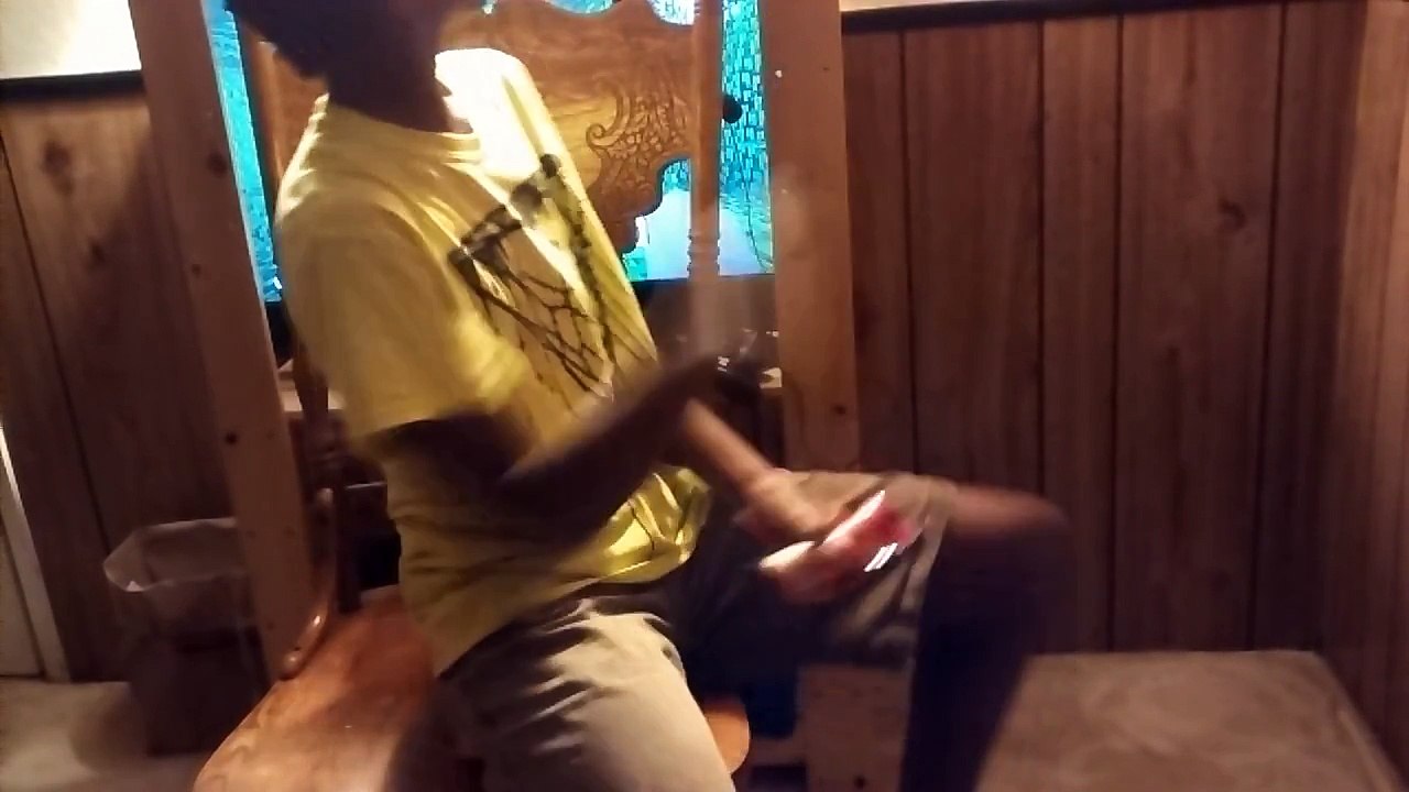 1 Vlog!! Cinnamon challenge?