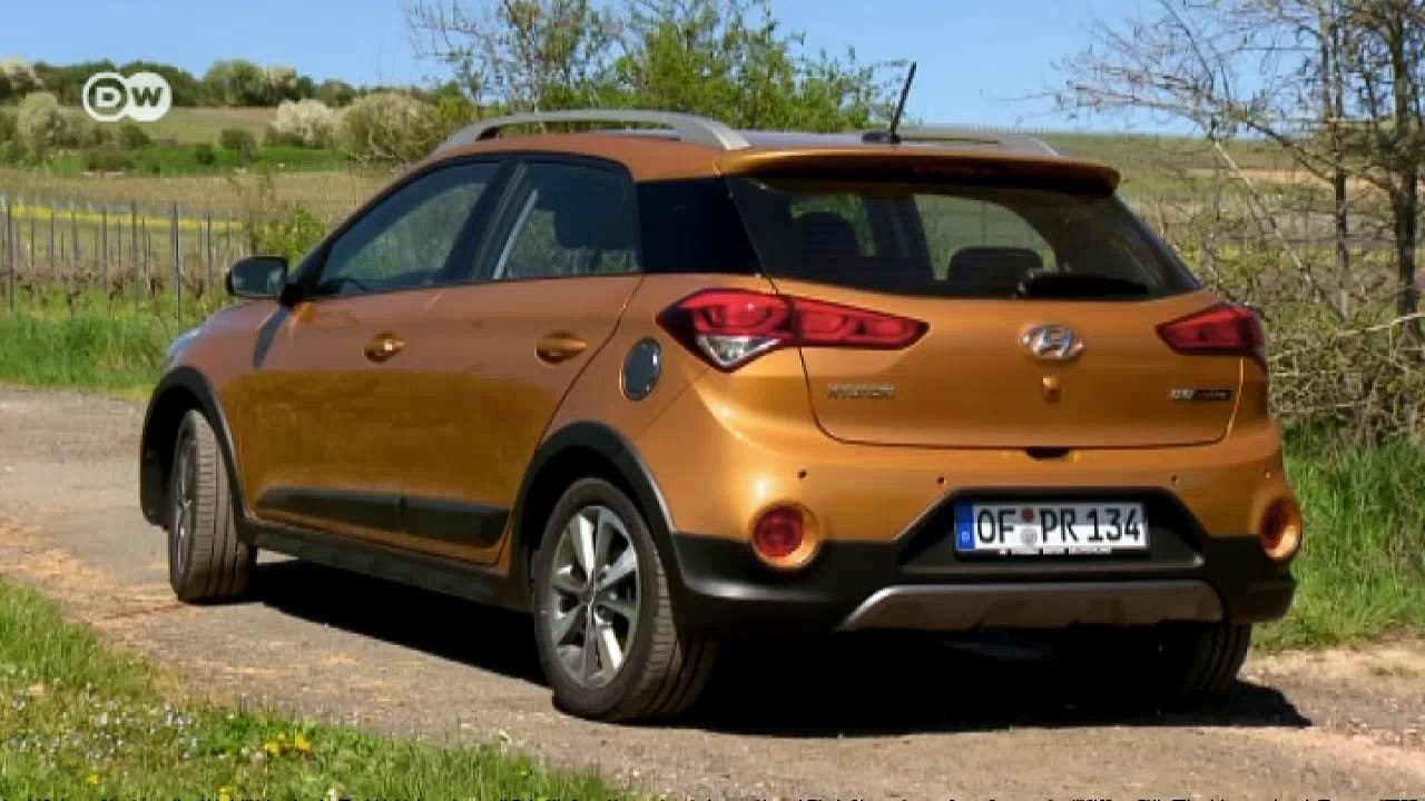 A car for all seasons: Hyundai i20 Active | Dri...