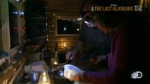 The Last Alaskans Season 02 Episode 07  Dark Winter
