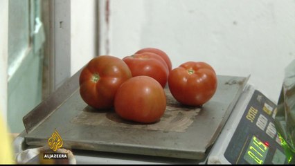 Argentines struggle to put food on the table because of inflation