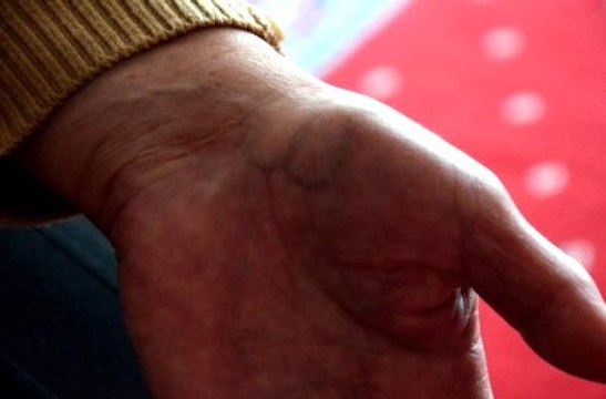 Erdoğan da Saray'a Davet Etmiş! Yaşlı Kadının Umredeyken Elinde Beliren Yazı Şaşırttı