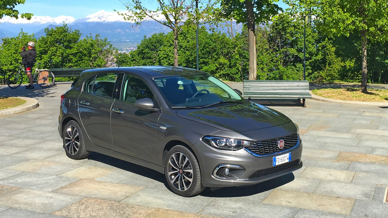 Fiat Tipo Atmo, Footage, Short Review, Fiat Tipo 2016
