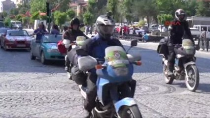 Uşak Barış Rallisi Uşak'tan Start Aldı