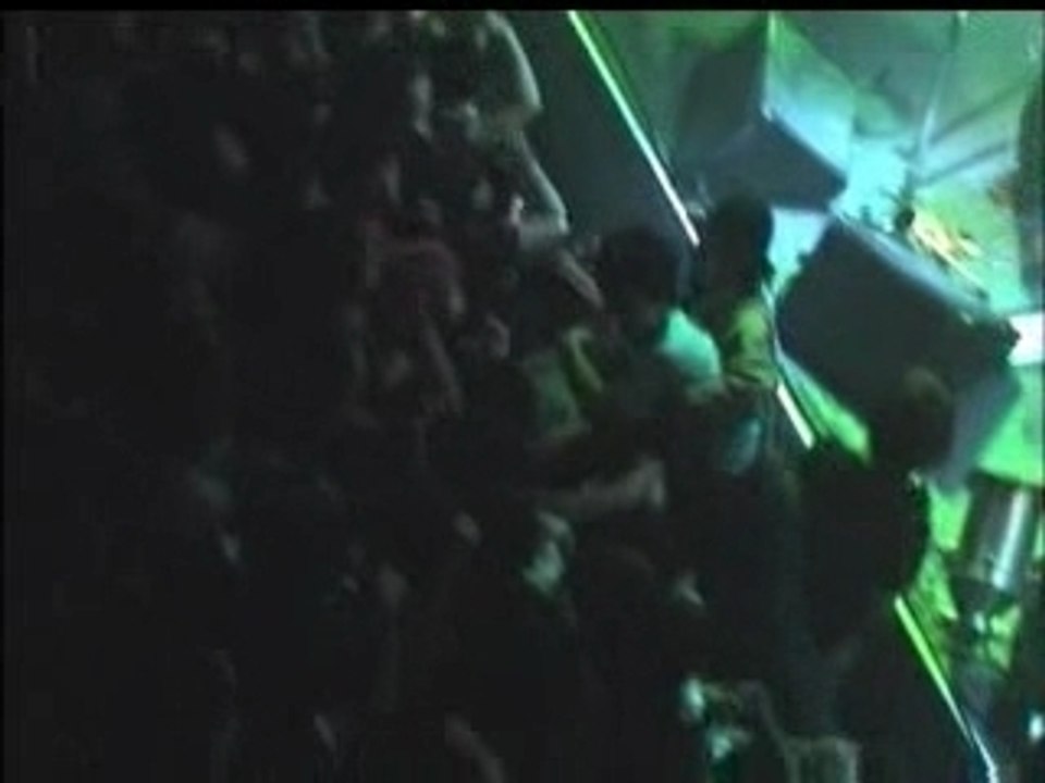 ELLEGARDEN-My_Own_Destruction_Tour_Bootleg Partie 1