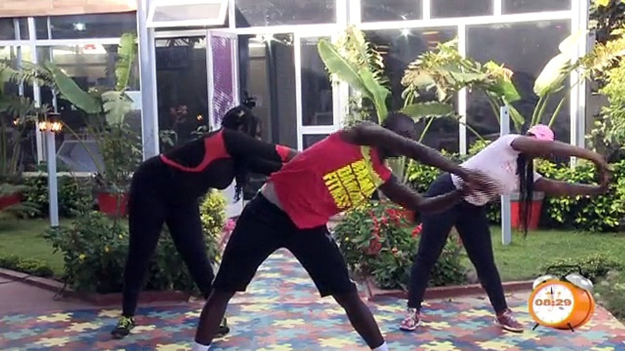 Yeewu leen - GYM avec Rahma Damba Fitness - 18 mai 2016