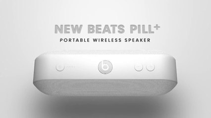 Gorgeous Selena Gomez sings in Sexy Lingerie