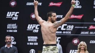 Matt Brown flips off Brazilian crowd heckling him at UFC 198 weigh-in